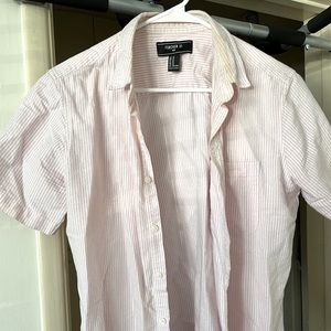 Men’s button up short sleeve